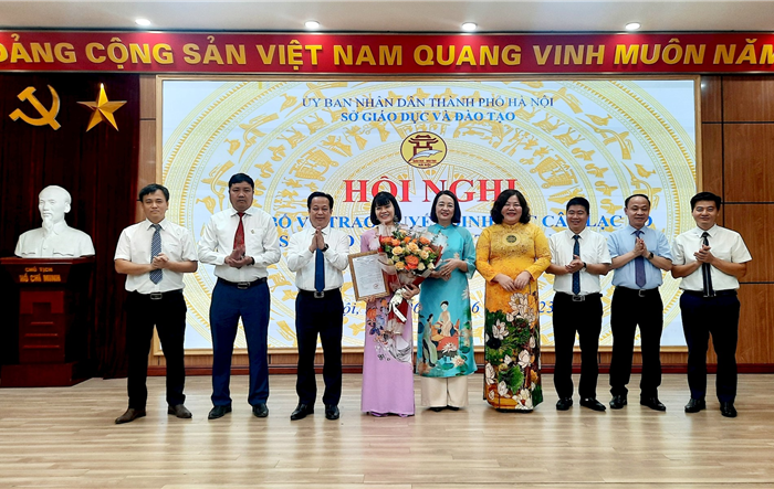 Sở Giáo dục và Đào tạo Hà Nội ra mắt 8 câu lạc bộ ngành giáo dục