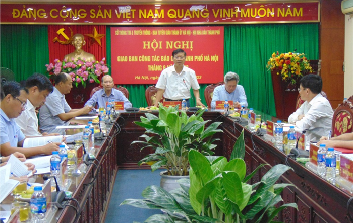 Báo chí Thủ đô tuyên truyền, phản ánh sinh động việc đưa chỉ thị, nghị quyết của Đảng vào cuộc sống