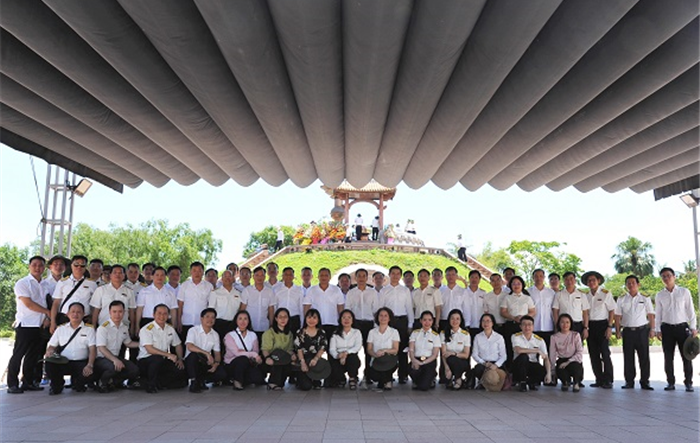 Cục Thuế thành phố Hà Nội: Tri ân Anh hùng Liệt sỹ tại tỉnh Quảng Trị nhân kỷ niệm Ngày Thương binh - Liệt sỹ 27/7