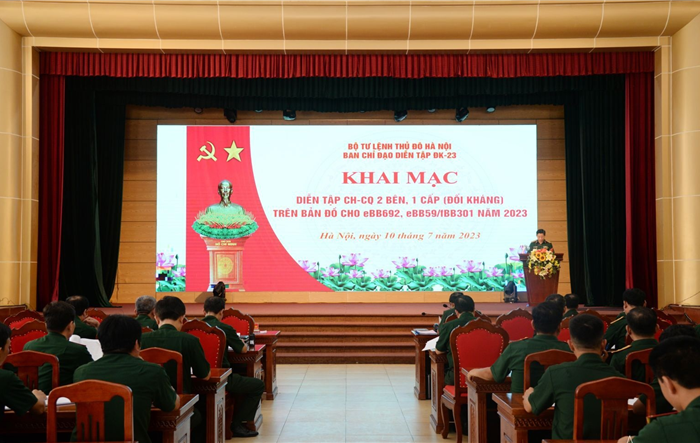 Bộ Tư lệnh Thủ đô khai mạc diễn tập chỉ huy - cơ quan 2 bên, 1 cấp trên bản đồ