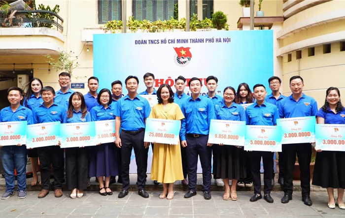 Tuổi trẻ Thủ đô ủng hộ quỹ "Đền ơn đáp nghĩa" năm 2023
