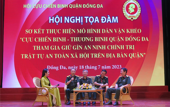 Cựu chiến binh là thương binh quận Đống Đa tham gia giữ gìn an ninh chính trị, trật tự an toàn xã hội trên địa bàn quận