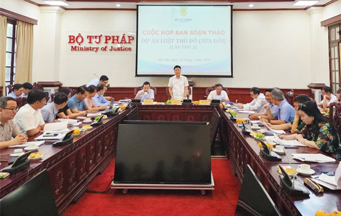 Để Hà Nội phát triển xứng tầm