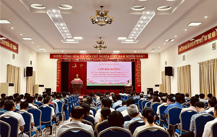 Huyện Mỹ Đức: Bồi dưỡng kỹ năng tiếp báo chí, truyền thông, xử lý thông tin, khủng hoảng truyền thông và công tác cải cách hành chính