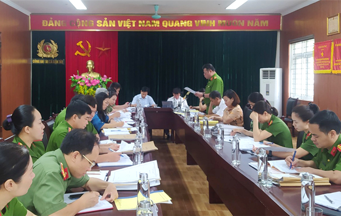 Kiểm tra việc thực hiện Chương trình phối hợp giữa Ban Dân vận Thành ủy và Công an thành phố tại thị xã Sơn Tây