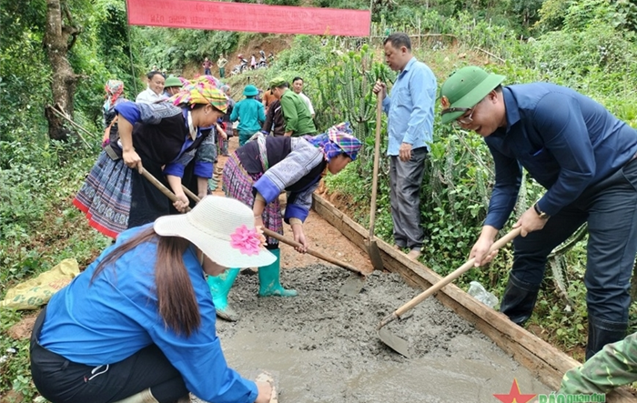 Cảnh báo tình trạng mua bán, chạy chức, chạy quyền - Bài 2: Công tác cán bộ phải được đổi mới từ chính đội ngũ cán bộ (tiếp theo và hết)
