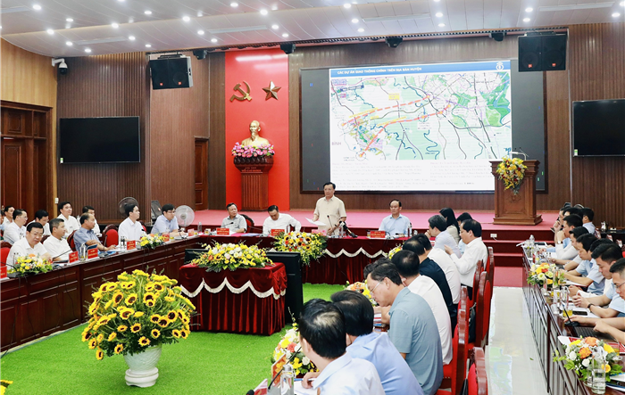 Phát triển huyện Chương Mỹ xứng đáng là cửa ngõ Tây Bắc của Thủ đô