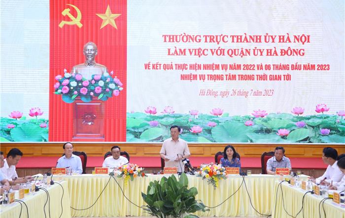 Quận Hà Đông cần làm tốt công tác cán bộ, đẩy mạnh chuyển dịch cơ cấu kinh tế quận