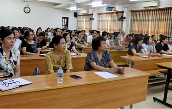 Cập nhật kiến thức quốc phòng và an ninh cho 200 cán bộ ở Sơn Tây
