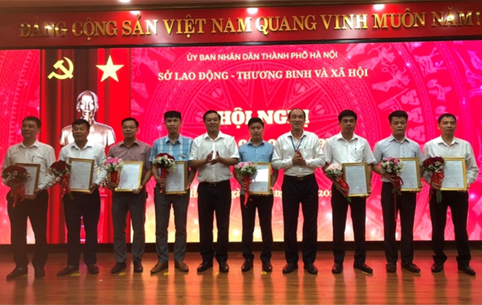 Sở Lao động - Thương binh và Xã hội Hà Nội công bố các quyết định về công tác cán bộ