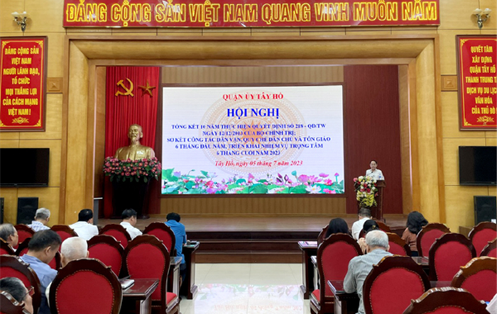 Tiếp tục tạo chuyển biến, nâng cao chất lượng công tác tham gia góp ý kiến xây dựng Đảng, xây dựng chính quyền