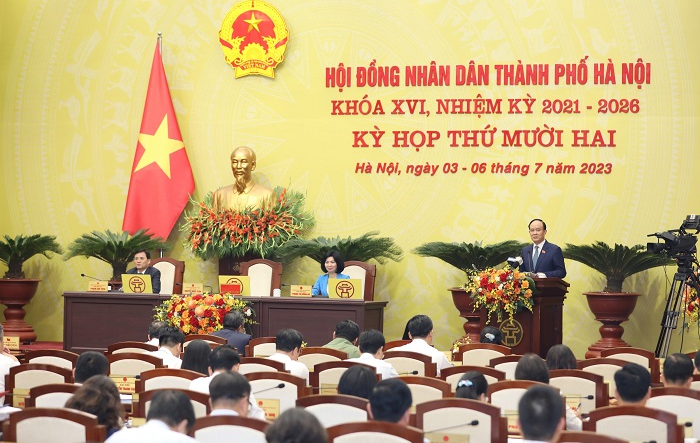 Lựa chọn chất vấn, tái chất vấn là trúng và đúng