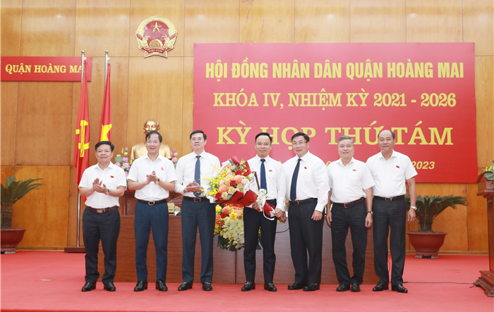 HĐND quận Hoàng Mai khóa IV tổ chức kỳ họp thứ 8: Thực hiện công tác kiện toàn tổ chức, bộ máy UBND quận nhiệm kỳ 2021-2026