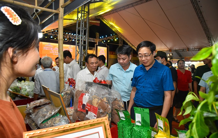 Khai mạc Chương trình “Festival nông sản Hà Nội lần 2, năm 2023” tại huyện Ba Vì