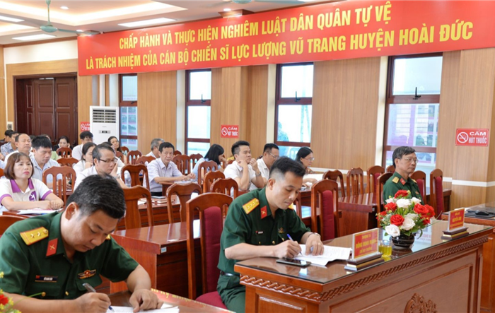 Lớp cập nhật bồi dưỡng kiến thức quốc phòng và an ninh đối tượng 3 huyện Hoài Đức năm 2023