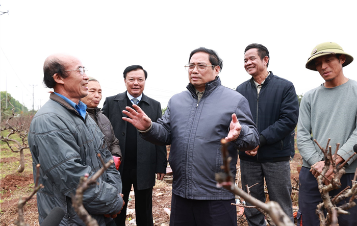 Kết hợp chặt chẽ giữa quản lý đầu tư xây dựng đô thị trung tâm, đô thị lịch sử với kiến tạo các đô thị vệ tinh, hình thành không gian phát triển mới, thúc đẩy đô thị hóa bền vững ở Thủ đô Hà Nội
