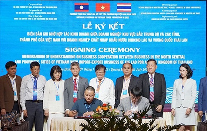 Hội nghị “Xúc tiến đầu tư, thương mại, du lịch Hà Nội và các tỉnh miền Trung kết nối cùng phát triển - Link to Grow”