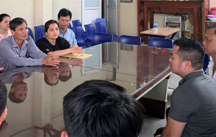 Lãnh đạo Ủy ban Mặt trận Tổ quốc Việt Nam thành phố thăm, động viên gia đình nạn nhân vụ cháy tại ngõ Thổ Quan
