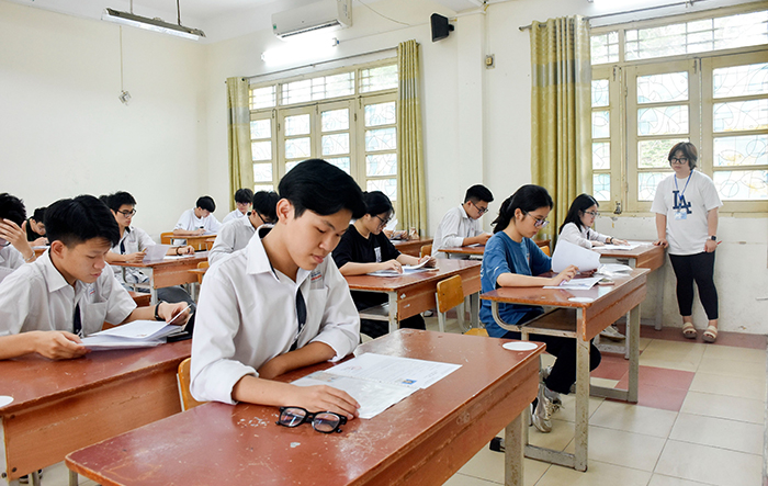 Hơn 600 giáo viên được điều động tham gia chấm thi tốt nghiệp THPT