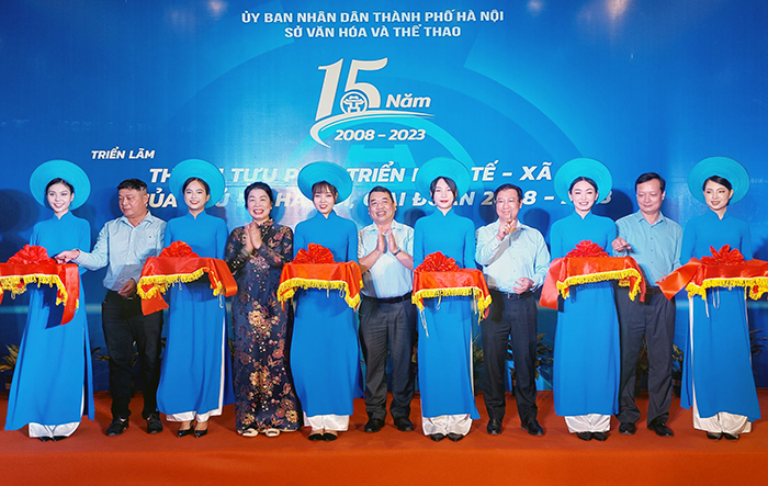 Khai mạc triển lãm "Thành tựu phát triển kinh tế - xã hội Thủ đô Hà Nội giai đoạn 2008 - 2023" 