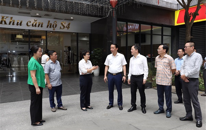 Tiếp tục khảo sát công tác quản lý nhà chung cư tại Hà Đông, Bắc Từ Liêm, Hoàng Mai 