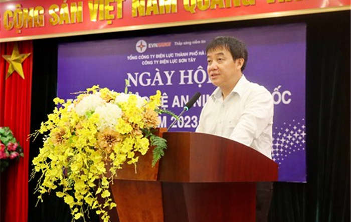  Điện lực thị xã Sơn Tây tổ chức Ngày hội toàn dân bảo vệ an ninh Tổ quốc