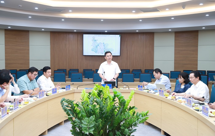 Phát triển đồng bộ kết cấu hạ tầng kỹ thuật với tổng thể chung của Thủ đô, nâng cao chất lượng cuộc sống của người dân