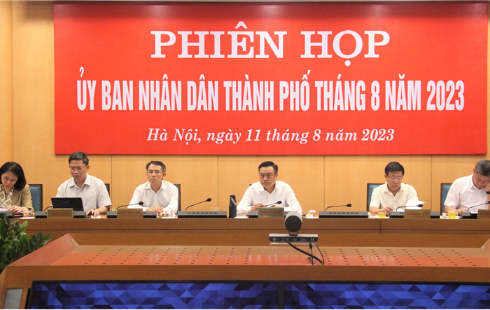 Phiên họp UBND thành phố thường kỳ tháng 8-2023