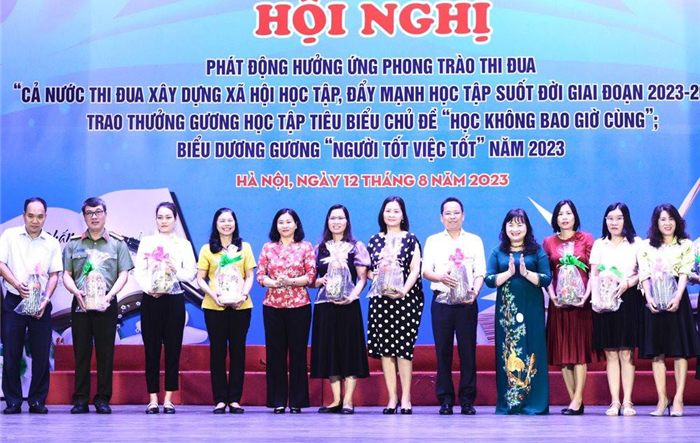 Xây dựng xã hội học tập, góp phần bồi dưỡng nhân lực, đào tạo nhân tài của Thủ đô