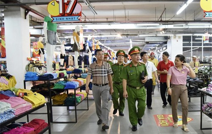 Thị xã Sơn Tây tăng cường kiểm tra an toàn phòng cháy, chữa cháy
