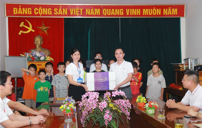 Lan toả tấm lòng thơm thảo của người làm báo trong mùa Vu lan