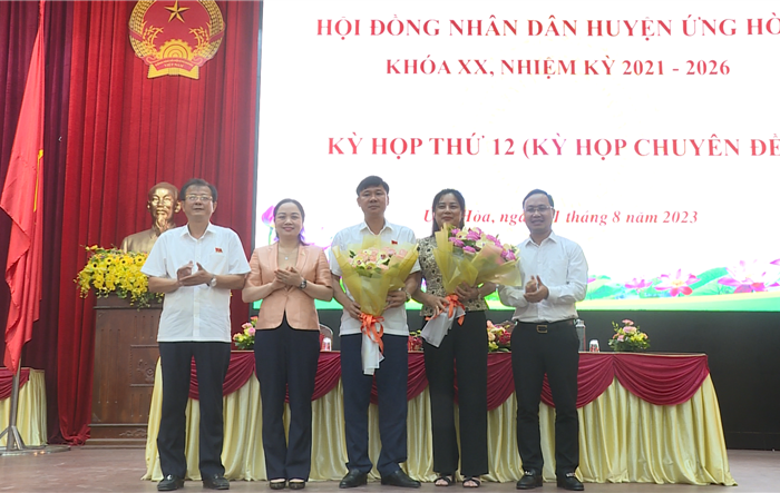Huyện Ứng Hoà có tân Phó Chủ tịch UBND huyện