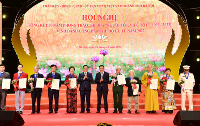 Tổ chức hội nghị biểu dương điển hình tiên tiến, người tốt việc tốt, vinh danh “Công dân Thủ đô ưu tú” năm 2023
