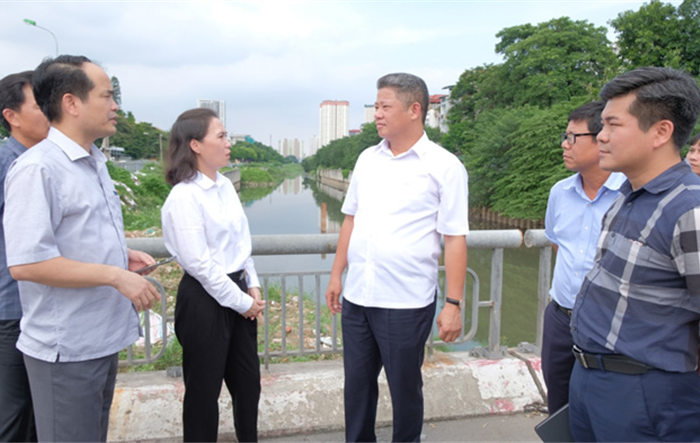 Đẩy mạnh cải thiện hệ thống tiêu nước khu vực phía Tây Thủ đô