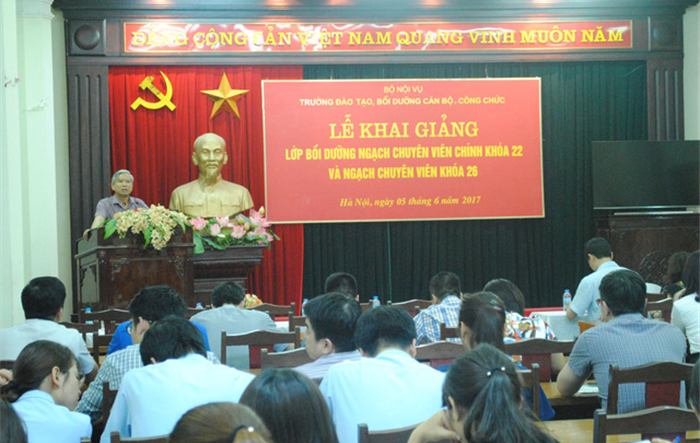 Phê duyệt Chương trình bồi dưỡng đối với đội ngũ công chức, viên chức ngành Giáo dục và Đào tạo Hà Nội