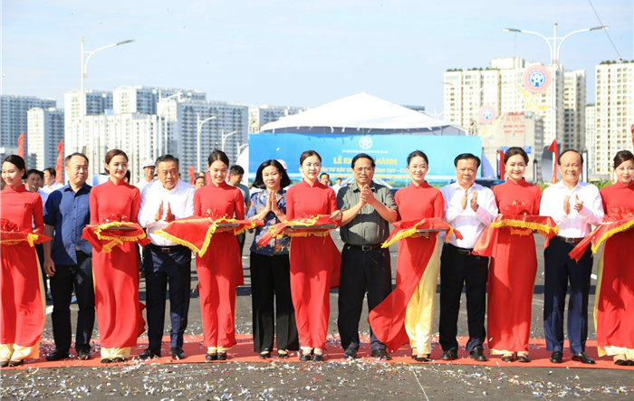 Khánh thành cầu Vĩnh Tuy 2 vượt tiến độ 4 tháng, không đội vốn