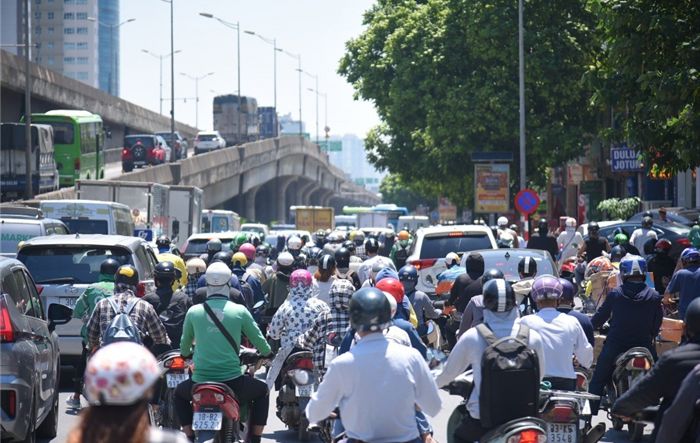 Công đoàn tổ chức tuyên truyền đảm bảo trật tự, an toàn giao thông trong kỳ nghỉ lễ Quốc khánh 2-9-2023