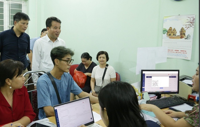 Có thể tra cứu thông tin đóng BHXH tự nguyện, BHYT trên Cổng TTĐT BHXH Việt Nam từ ngày 3-8