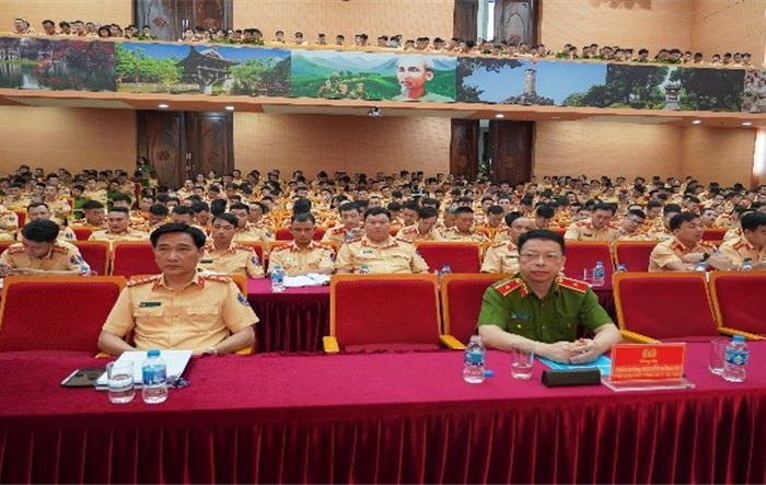 Công an thành phố: Đảm bảo đúng quy định về công tác tuần tra kiểm soát, xử lý vi phạm giao thông