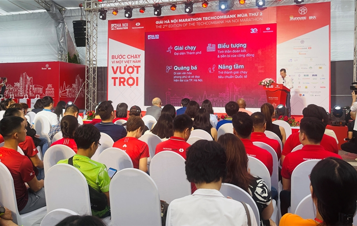 Hơn 9.000 vận động viên tham gia Giải Hà Nội Marathon Techcombank 2023