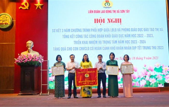 Thị xã Sơn Tây tổng kết hoạt động Công đoàn khối giáo dục năm học 2022 - 2023