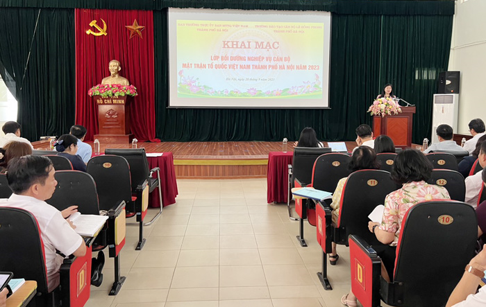 Uỷ ban MTTQ Việt Nam thành phố: Bồi dưỡng nghiệp vụ cho 200 cán bộ MTTQ các cấp năm 2023 