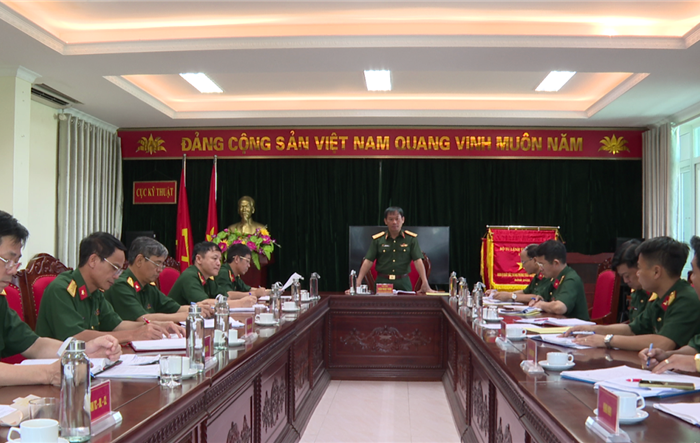 Chính ủy Bộ Tư lệnh Thủ đô làm việc với Cục Kỹ thuật