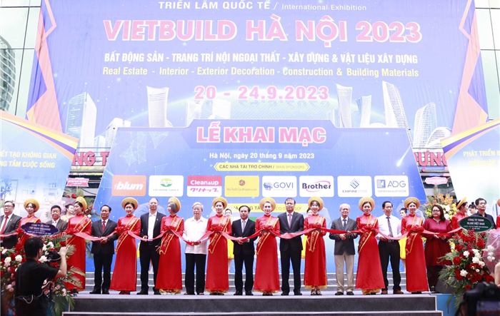 Khai mạc Triển lãm Quốc tế Vietbuild Hà Nội 2023, lần thứ 2 với chủ đề "Bất động sản - Trang trí nội ngoại thất - Xây dựng và vật liệu xây dựng"