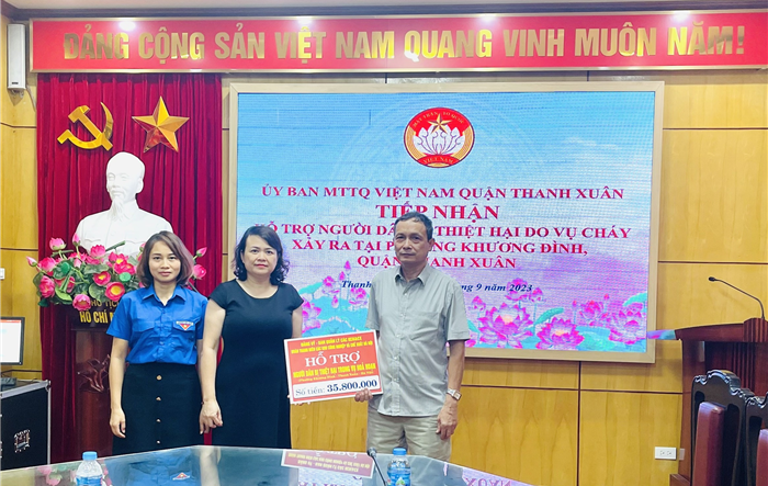 Đảng ủy các khu công nghiệp và chế xuất Hà Nội chia sẻ cùng các nạn nhân vụ cháy chung cư mini quận Thanh Xuân