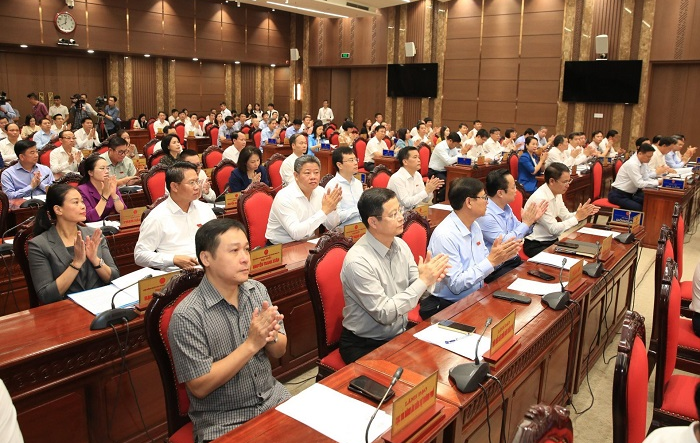 Thông qua nghị quyết về các biện pháp tăng cường công tác phòng cháy chữa cháy, cứu hộ cứu nạn