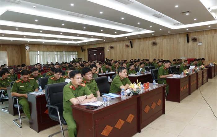 Hợp lực phòng chống tội phạm liên quan đến “tín dụng đen”