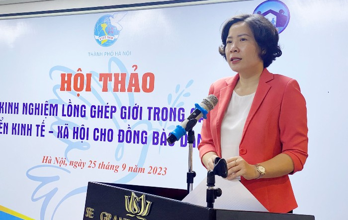 Chia sẻ kinh nghiệm lồng ghép giới trong các hoạt động phát triển kinh tế - xã hội cho đồng bào dân tộc thiểu số tại Hà Nội 