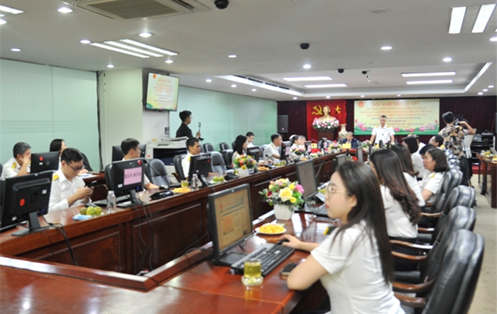 Cục Thuế Hà Nội tích cực đối thoại trực tuyến với người nộp thuế