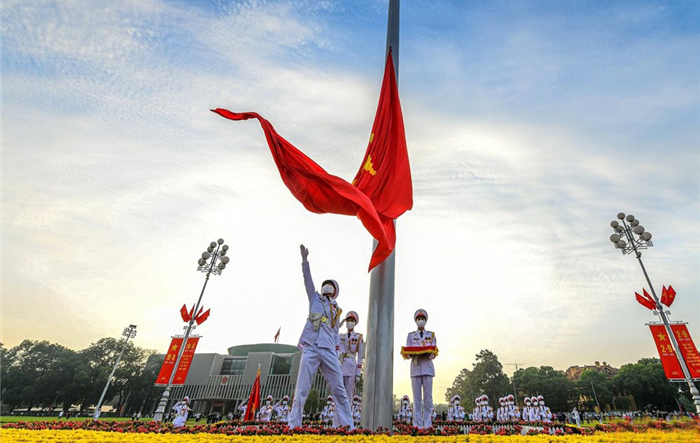Để đất nước vượt qua thách thức, vươn tầm thời đại